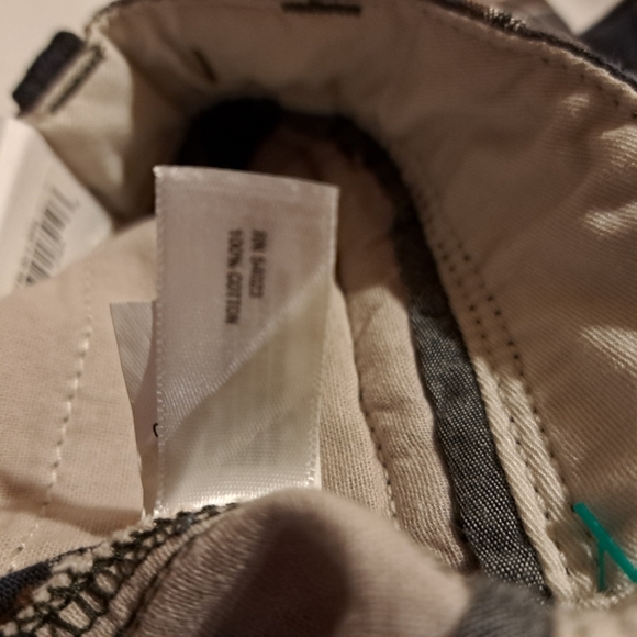 Baby Gap plaid shorts size 18-24 months NWT - Picture 5 of 5